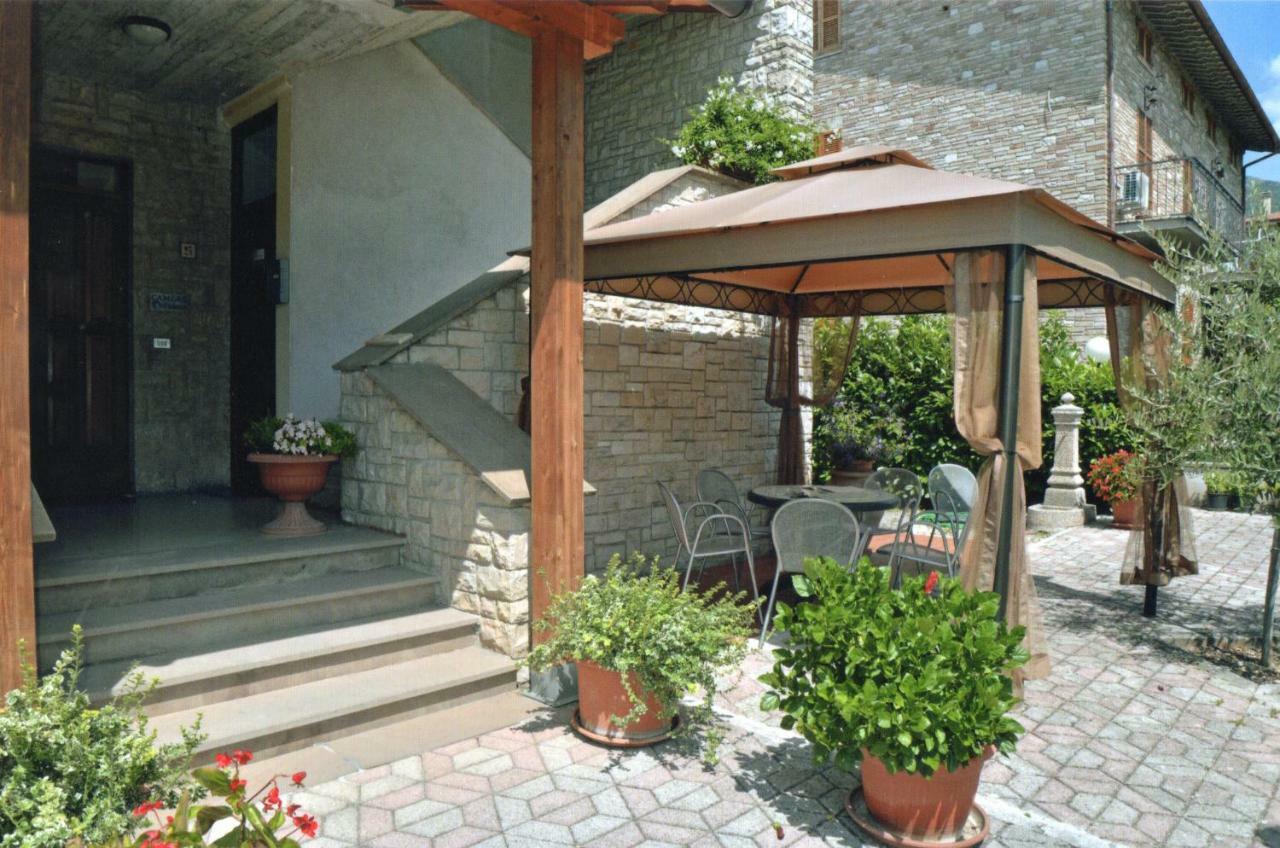 Camere Tiziana Assisi Exterior foto